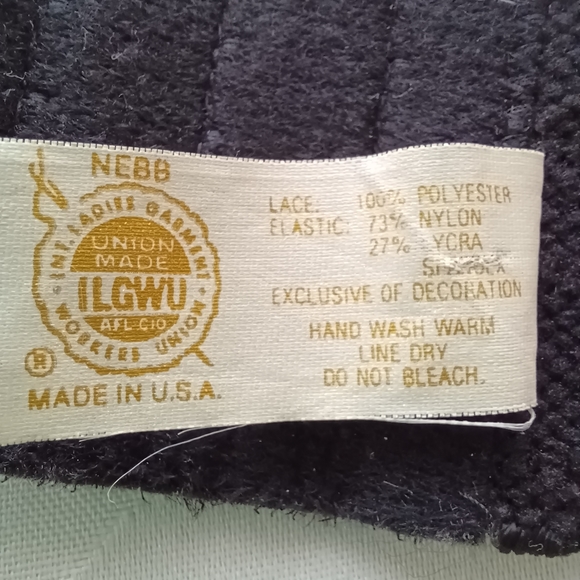 VICTORIAS SECRET GOLD LABEL VINTAGE BLACK LACE CORSET SIZE 36B - Picture 8 of 16